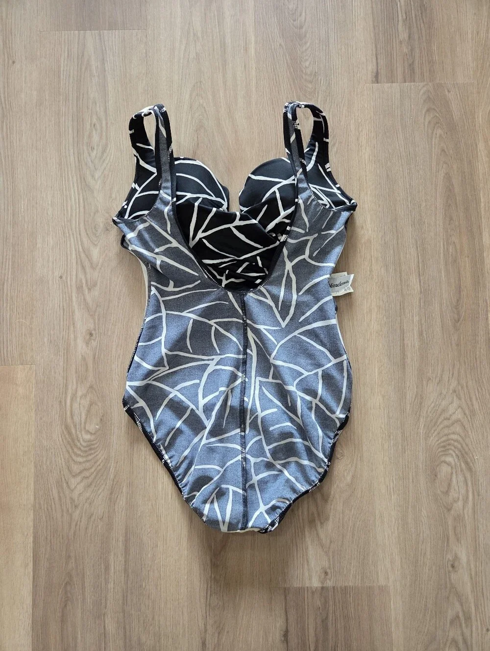 Miraclesuit escape one